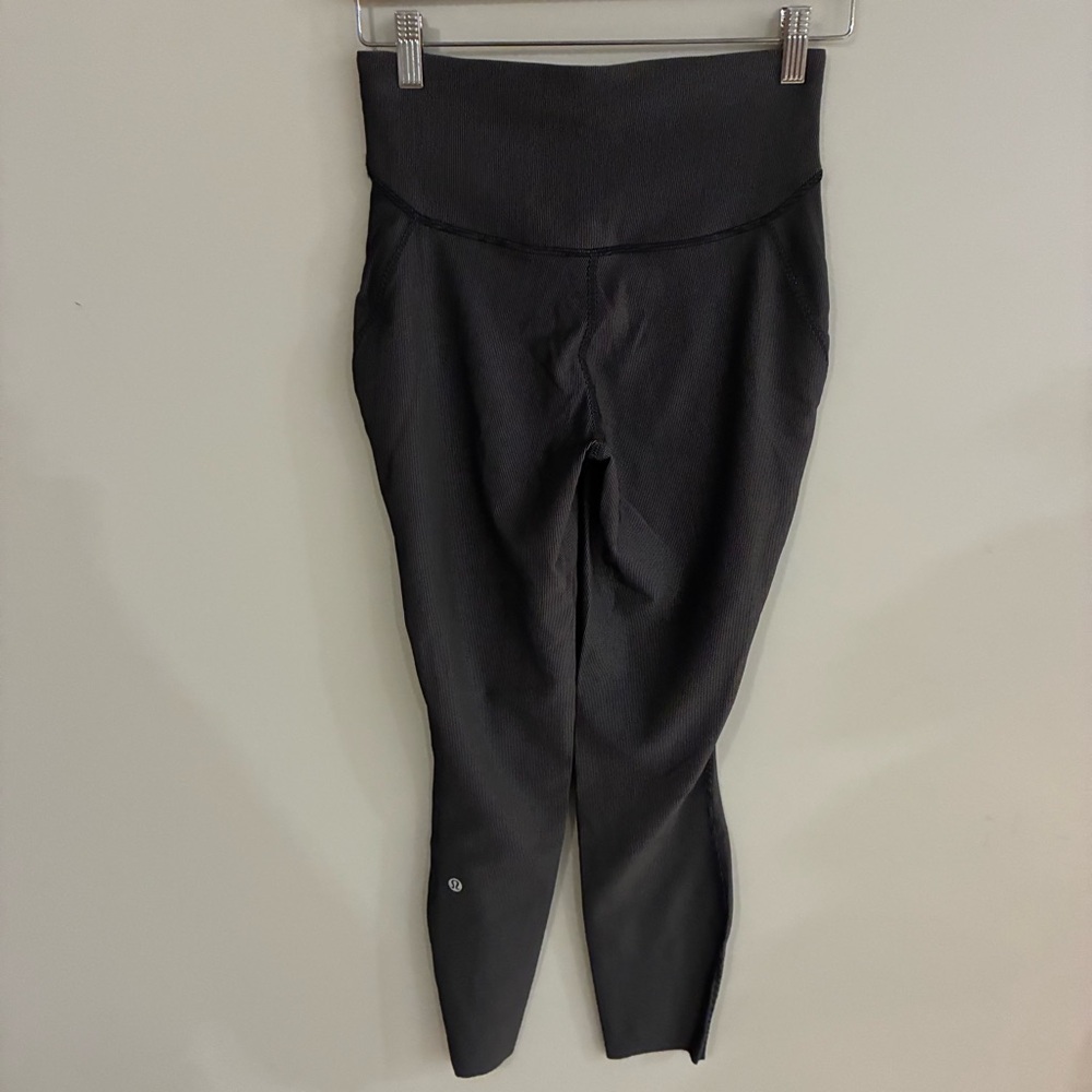 Lululemon Base Pace High-Rise Tight 25" *Two-Tone Ribbed - Picture 5 of 6